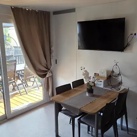 Mobile Veronika 스베티 페타르